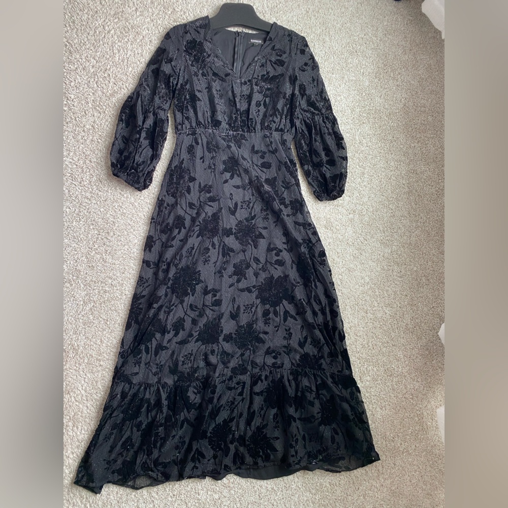 Express Black Floral Maxi Dress with V-Neck